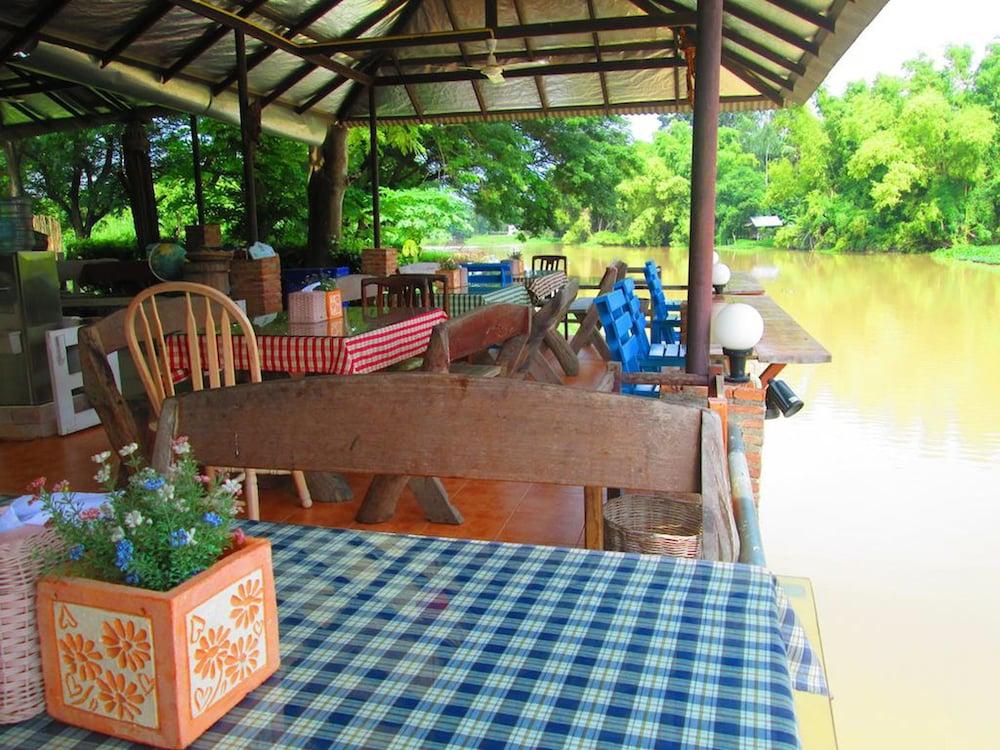 Tahjeen Riverhome