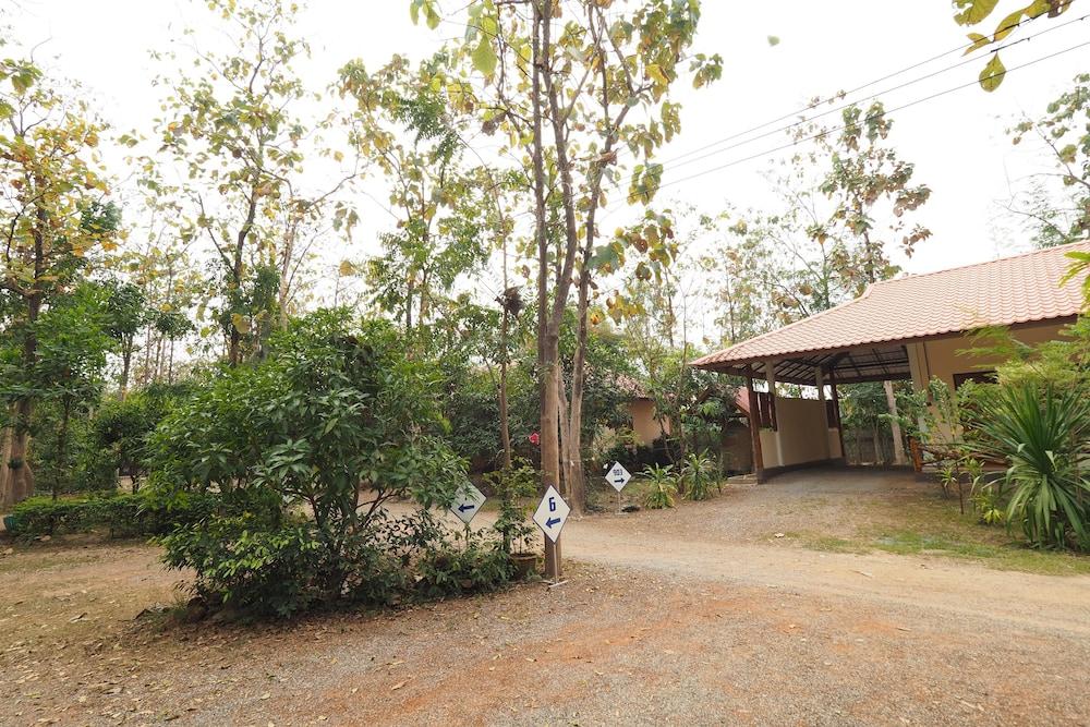 Sakthong Resort