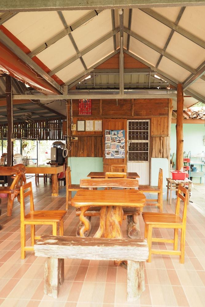 Sakthong Resort