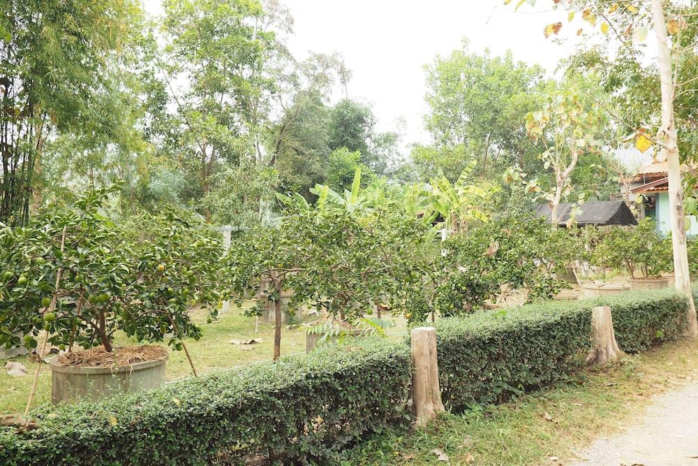 Sakthong Resort