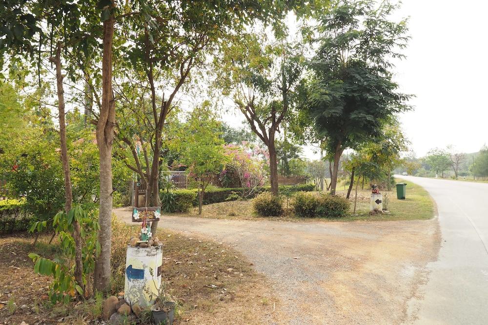 Sakthong Resort