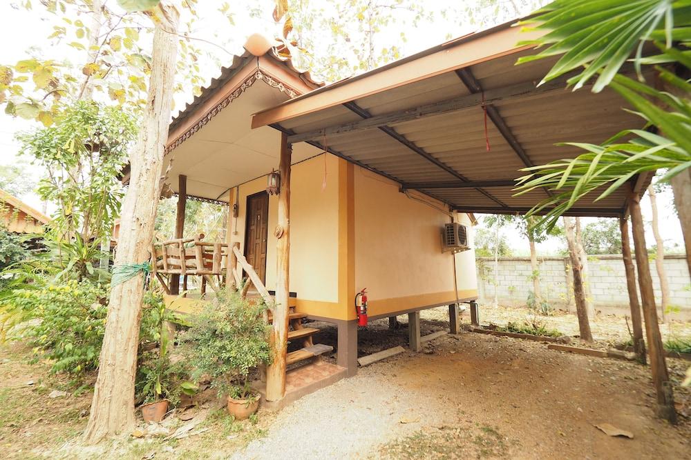 Sakthong Resort