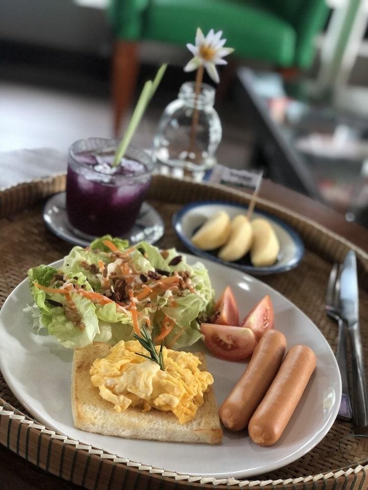 Baan Plubthong