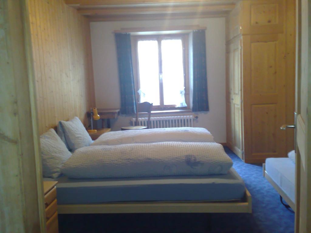 Backpackerhotel Chasa Valär