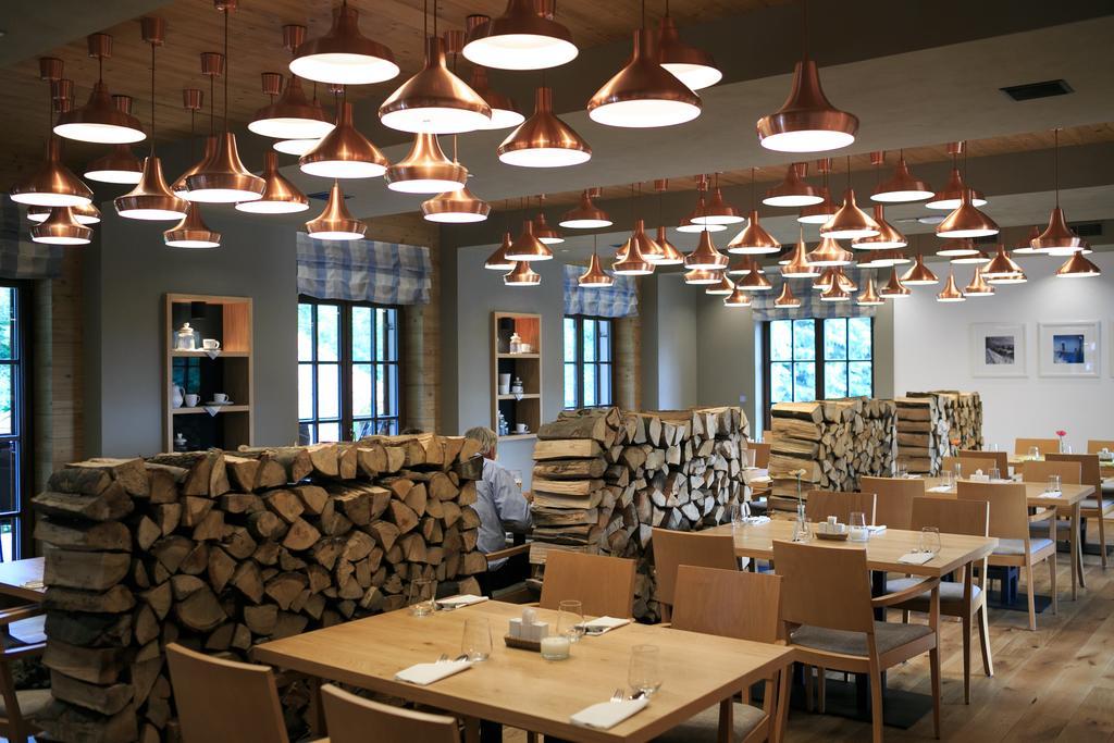 Hotel And Restaurant U Vychopnu