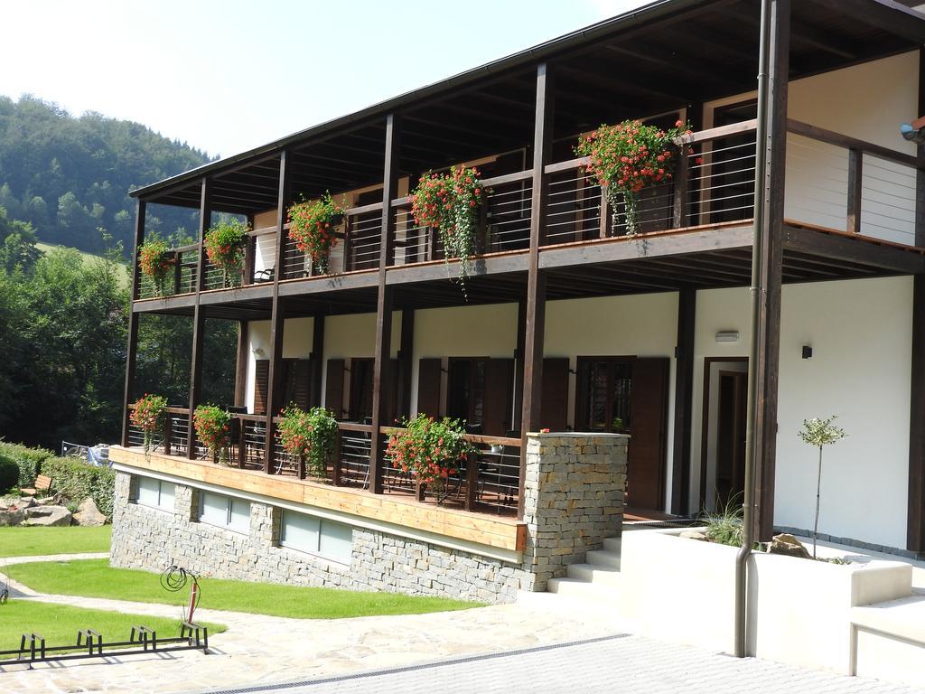 Hotel And Restaurant U Vychopnu