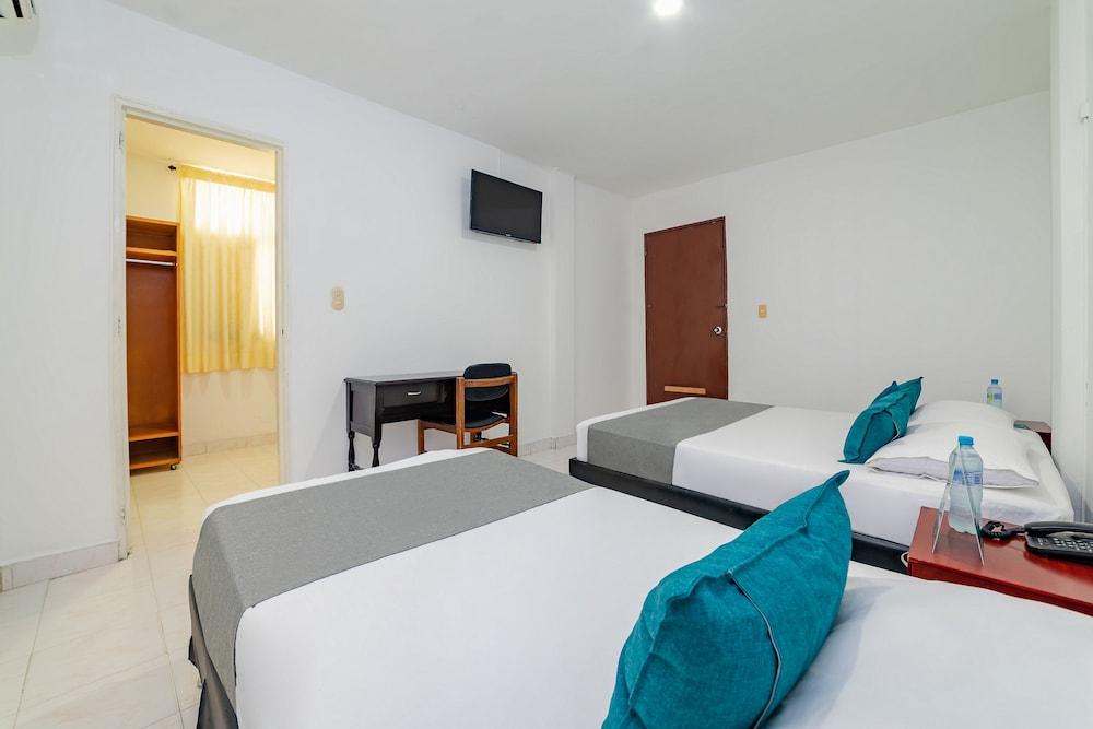 Hotel Caravana