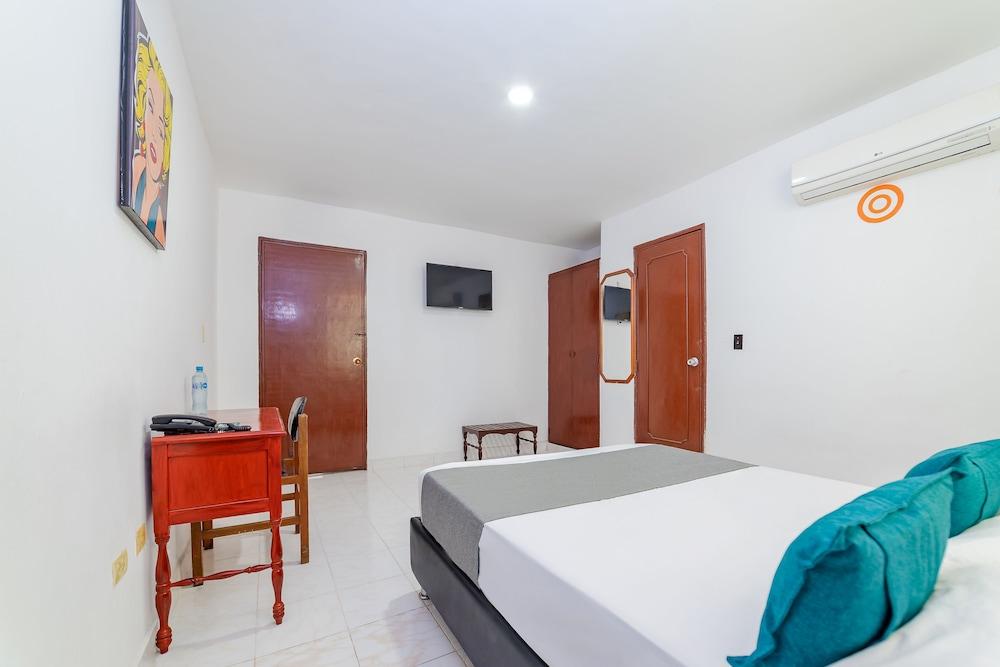 Hotel Caravana