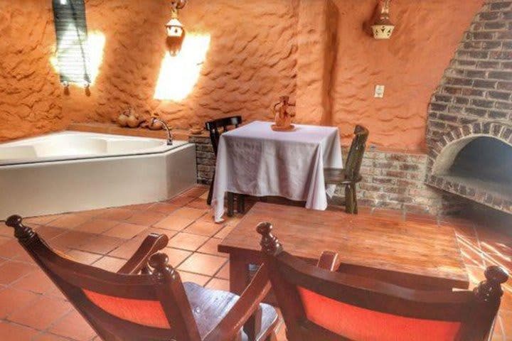 Hotel Casa Blanca