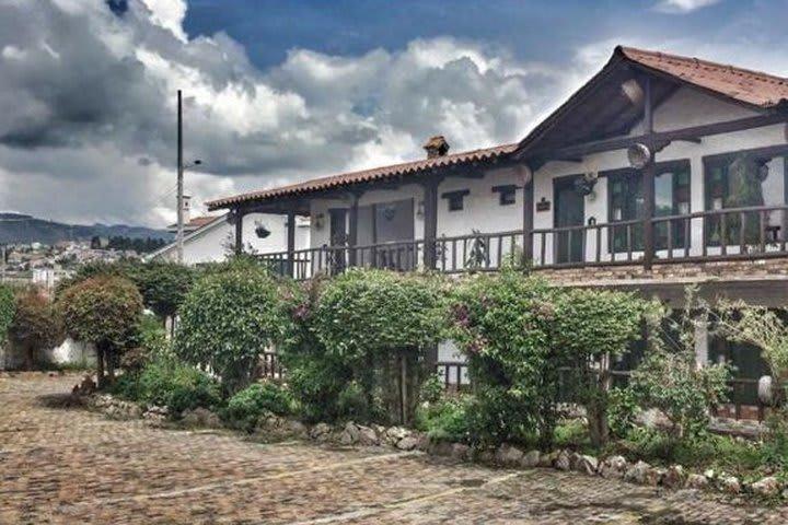 Hotel Casa Blanca
