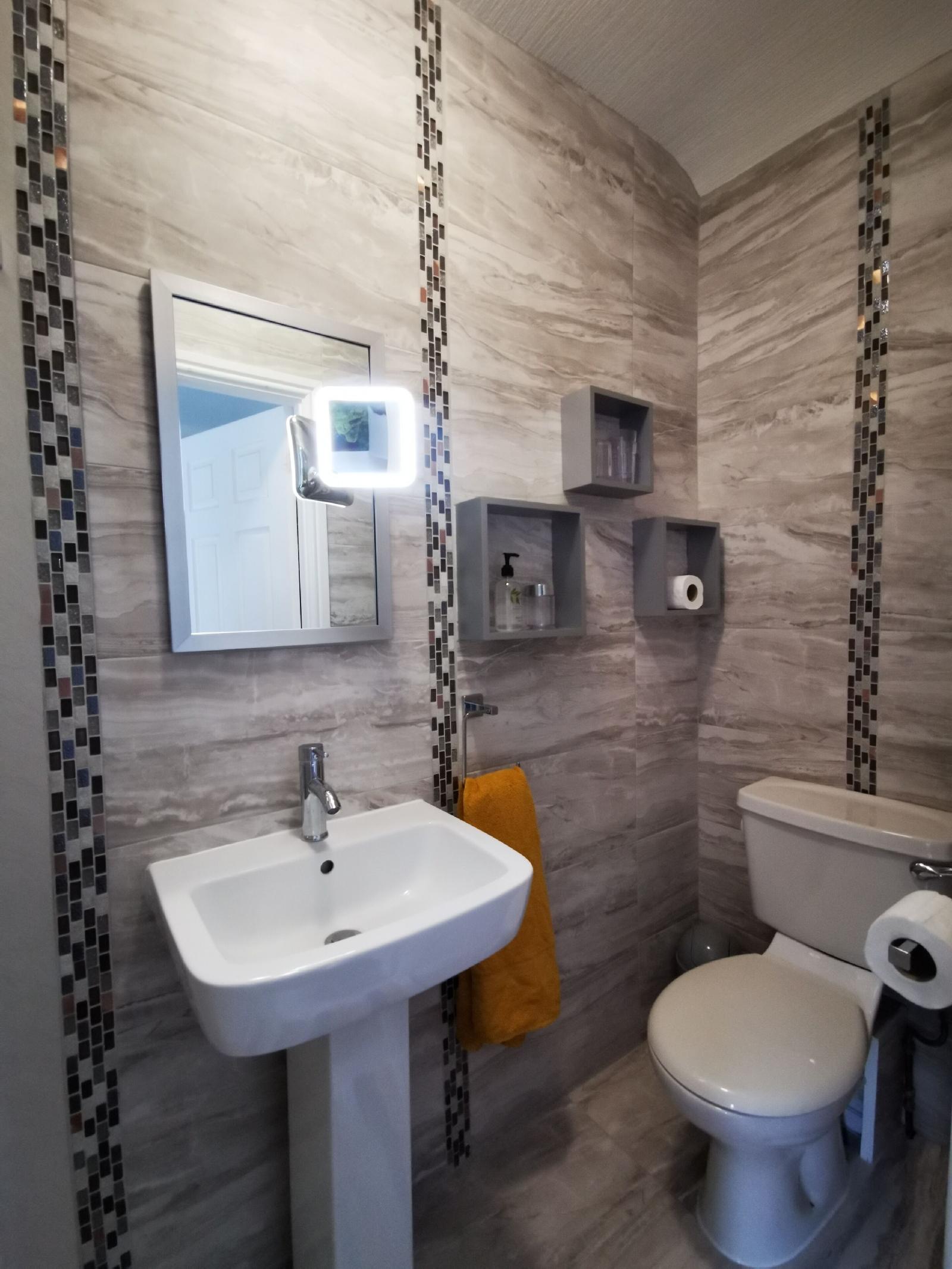 Dolweunydd Bed And Breakfast