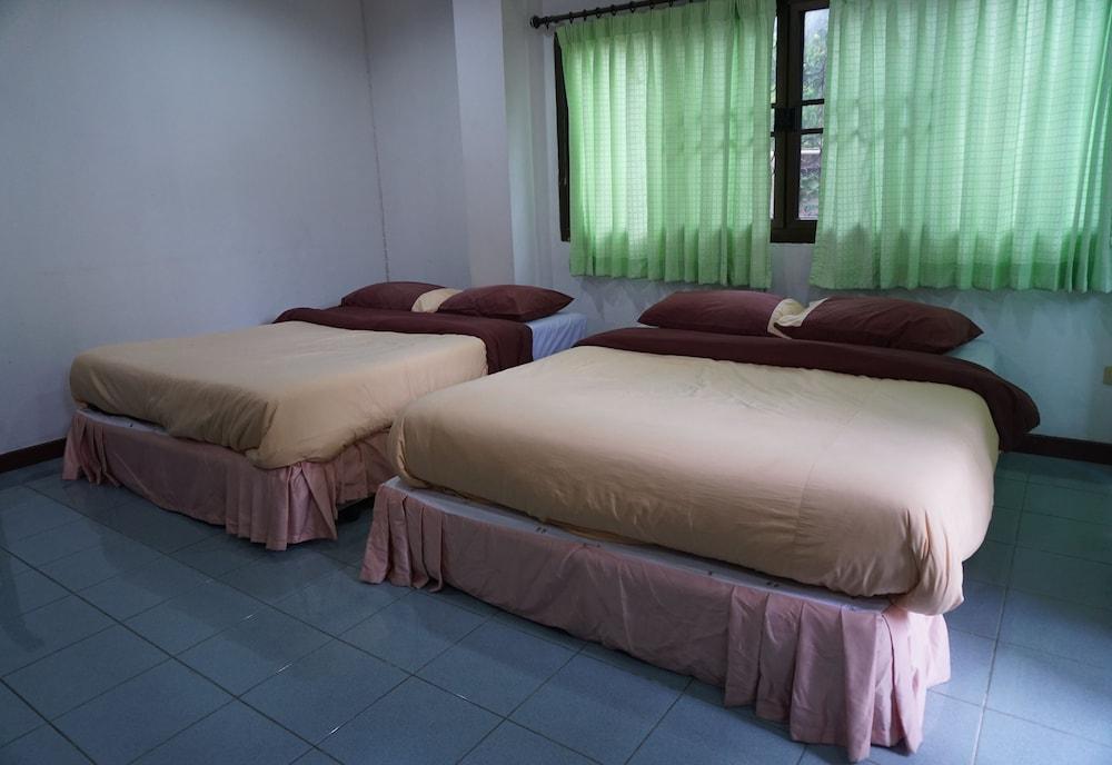 Jitrawadee Hotel