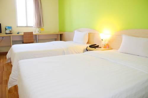 7Days Inn Meizhou Jia De Li