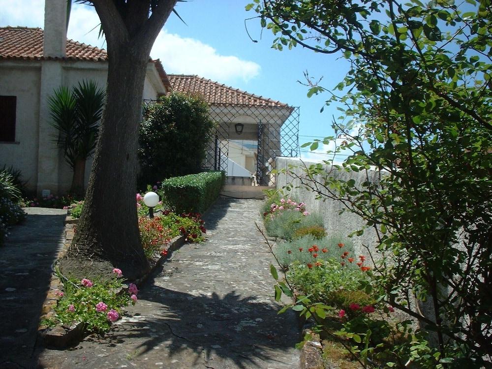 Casa Da Tauria B&B