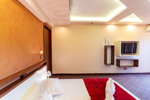 Hotel Luxor
