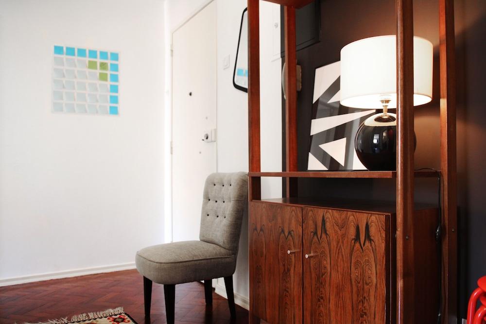 Urbanaas Lisbon Rato Apartment