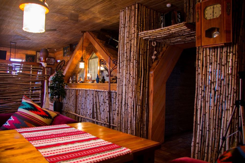 Mini Hotel Khata