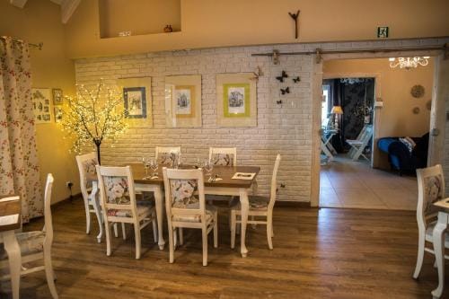 Hotel Legnicki