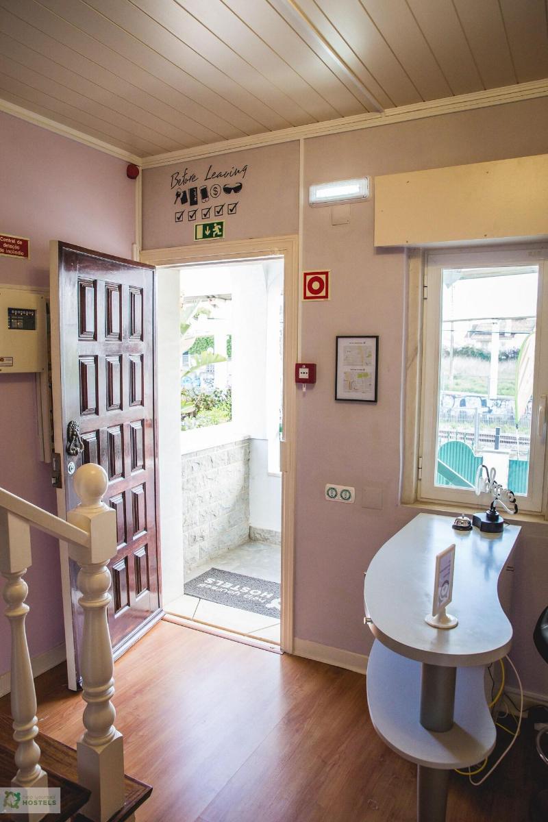 Help Yourself Hostels Carcavelos Coast