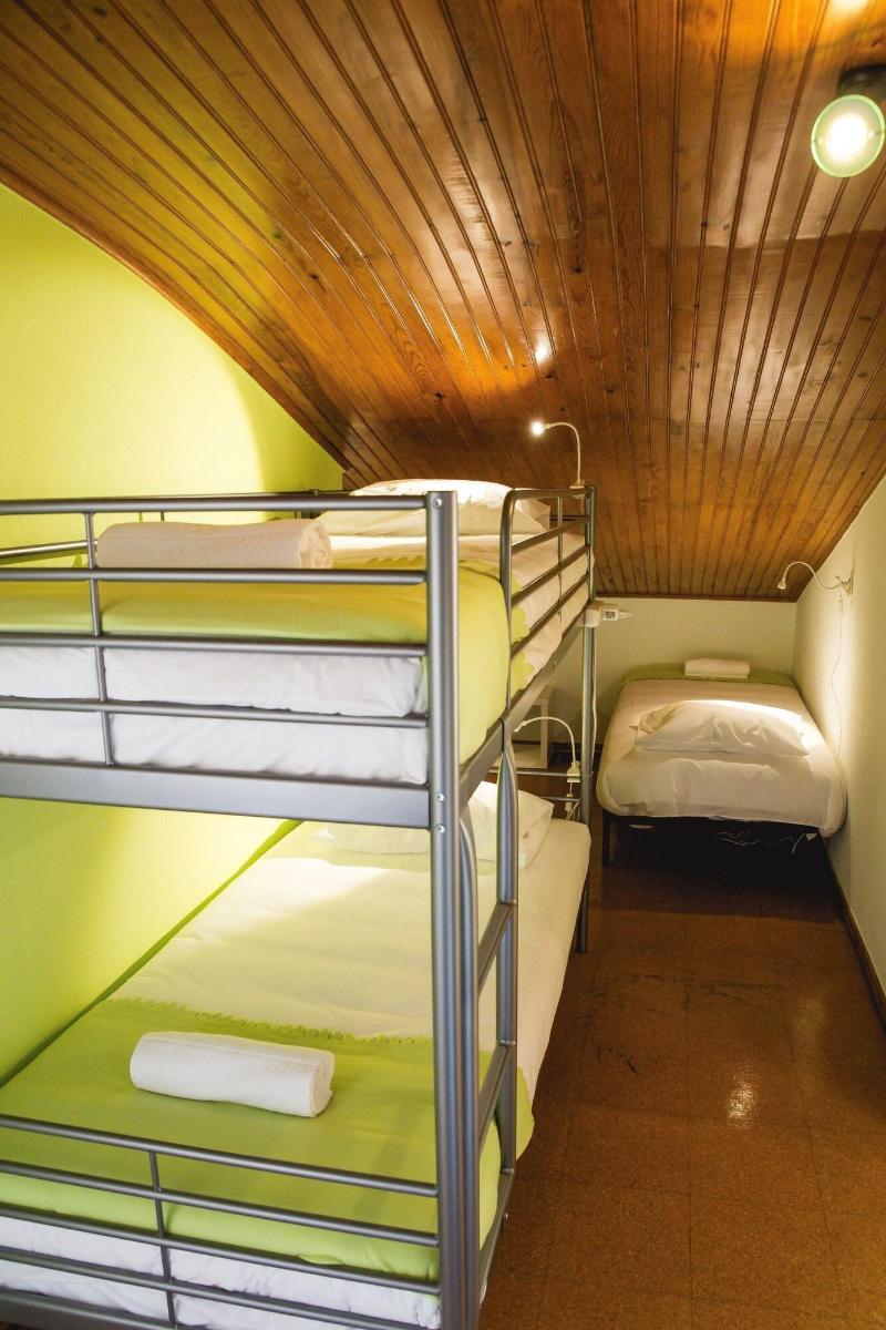 Help Yourself Hostels Carcavelos Coast