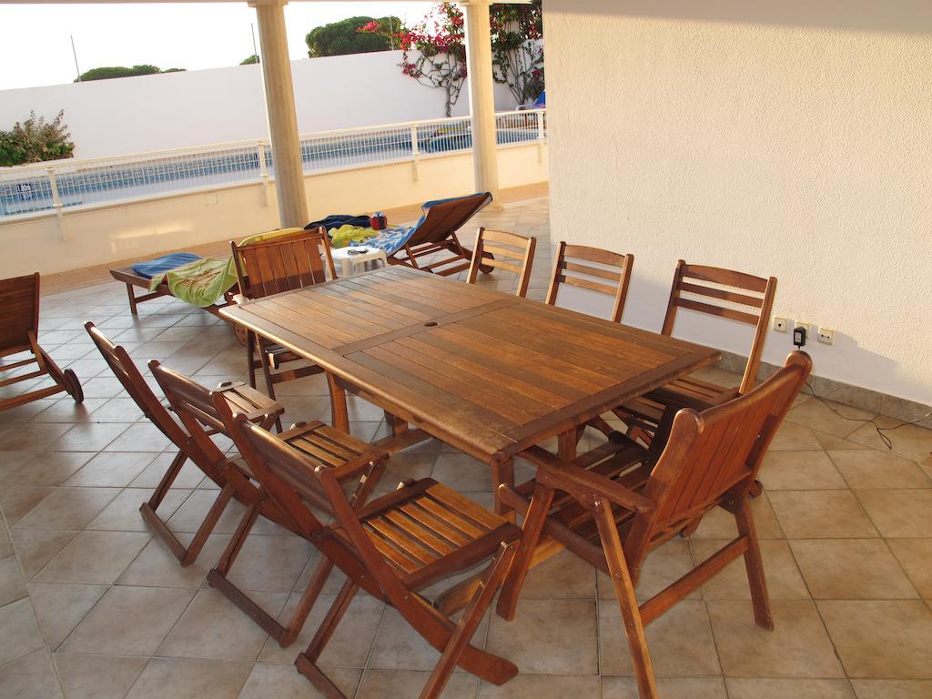 Casa Do Mar by Laranjal Rentals