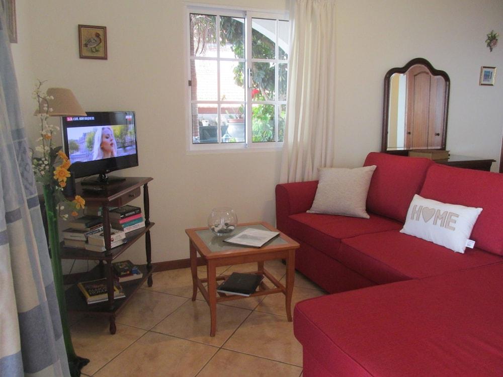 Vista Oceano Self Catering Apartments
