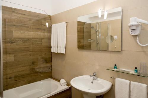 Hotel Veleiro