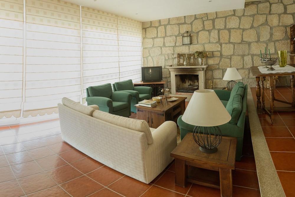 Quinta Das Marinhas De Paredes De Coura