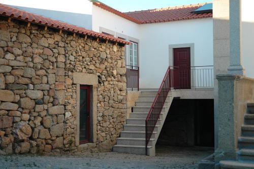 Casa Dos Lagares De Vara E Pedra