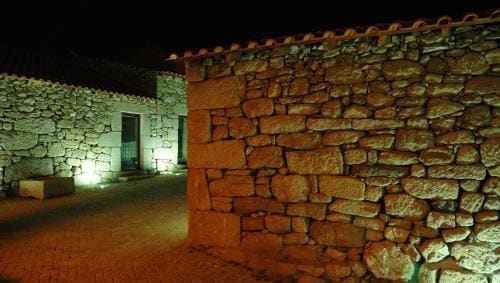 Casa Dos Lagares De Vara E Pedra