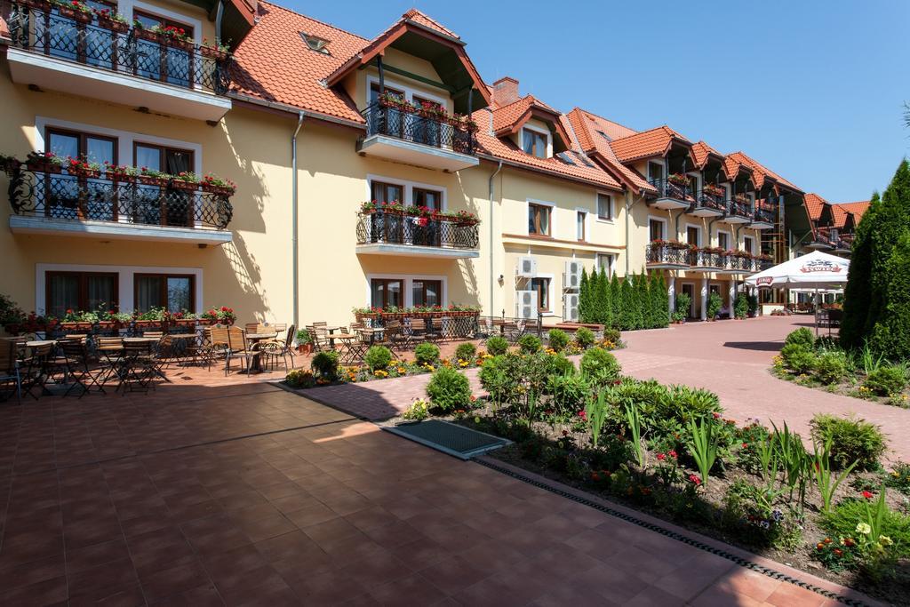 Hotel Robert's Port