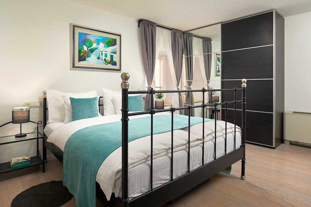 Splitska Perla City Centre Luxury Rooms