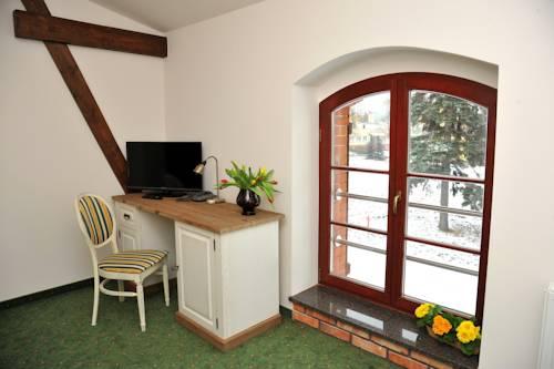 Hotel Sandro Silver