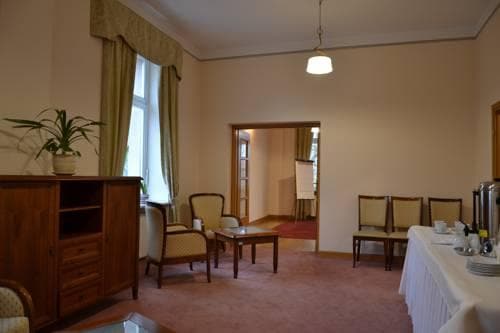Lazienkowski Hotel