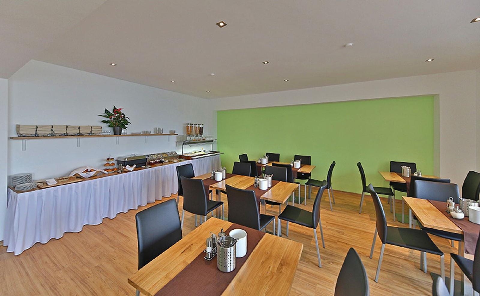 Montagehotel Business & City