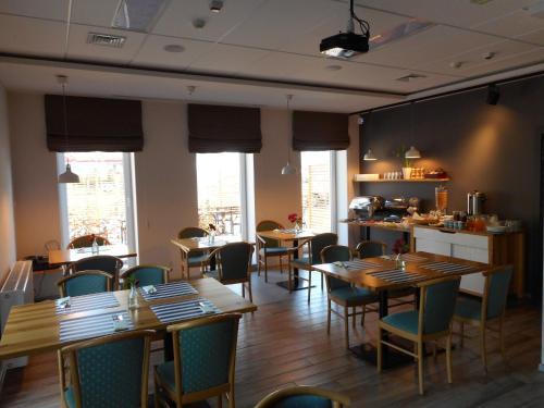 Hotel Platan
