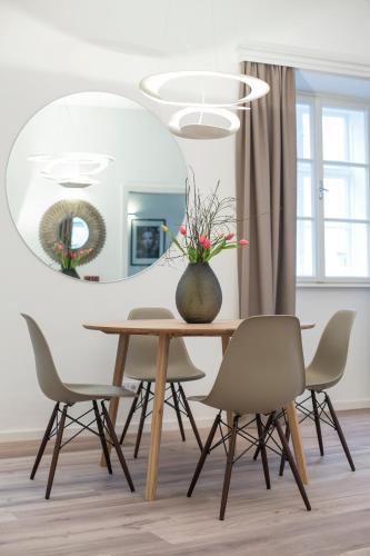 Smile Apartments
