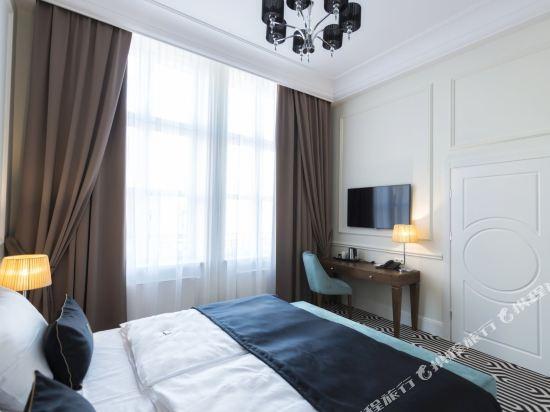 Royal Hotel & SPA