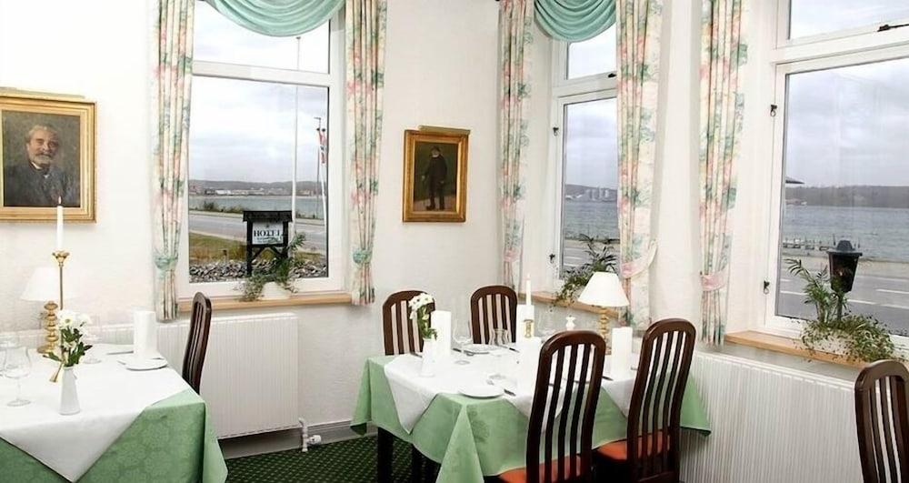 Solyst Kro- Restaurant Og Hotel I/S