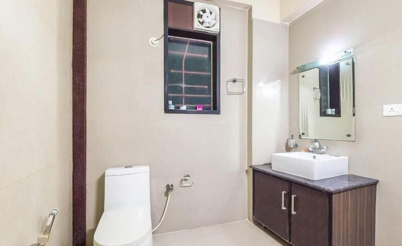 Sai Maa Hotel & Residency