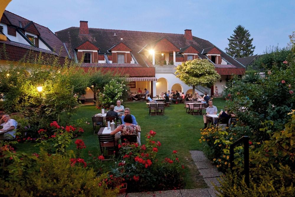Hotel Weingut Rosenhof