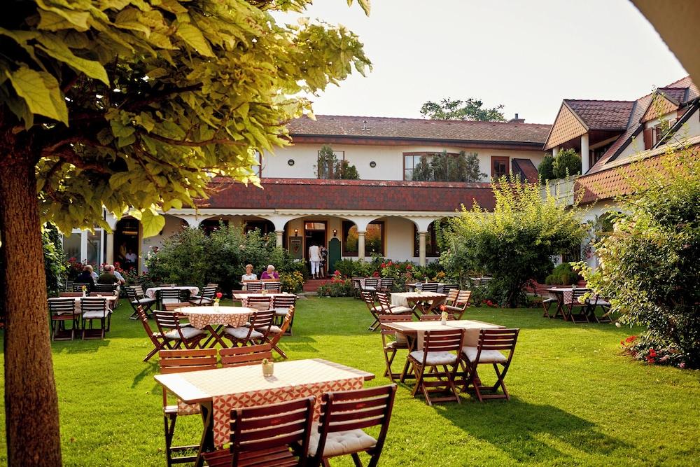 Hotel Weingut Rosenhof