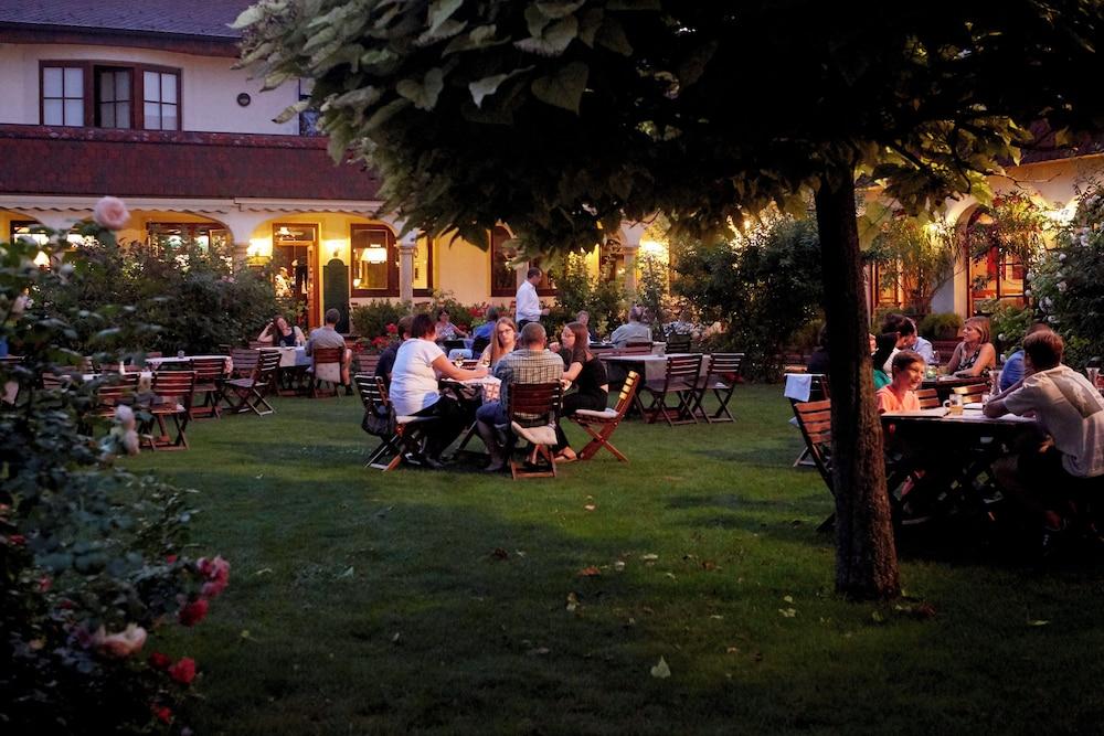 Hotel Weingut Rosenhof