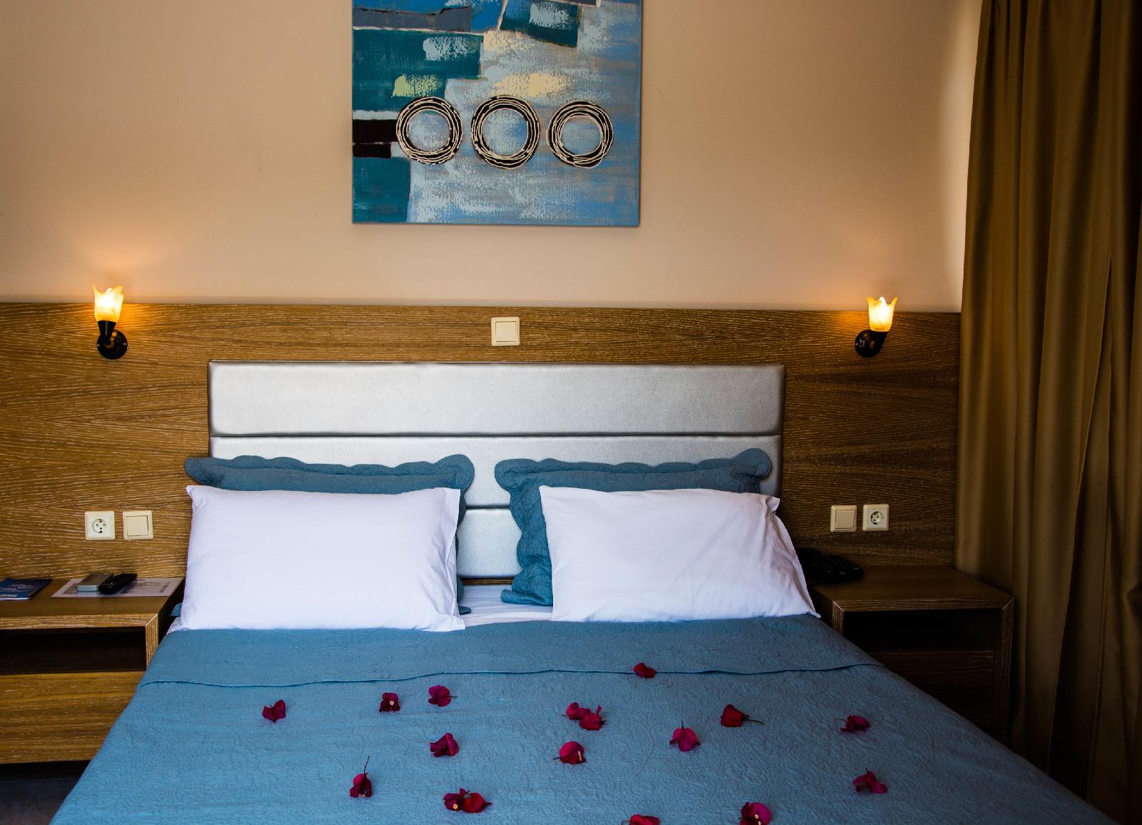 Theano Hotel