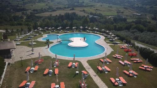 Siris Hotel