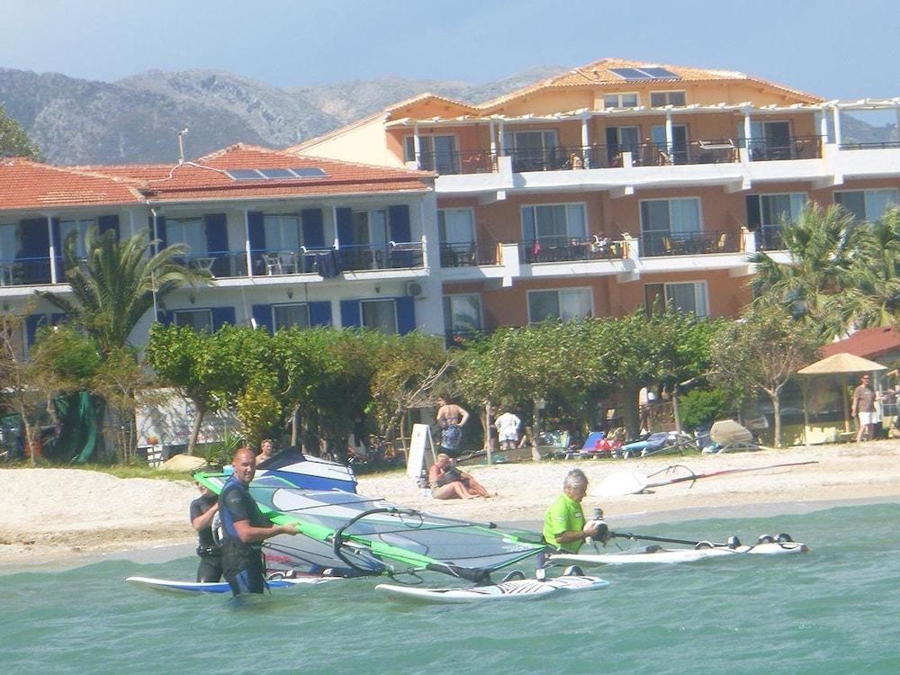 Wind Club