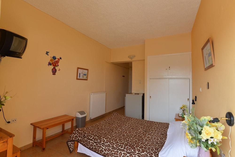 Hotel Galaxias