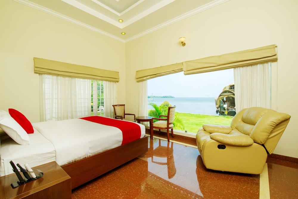 Cyrus Resort