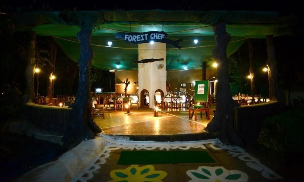 Tigerwoods Kanha Resort And Spa