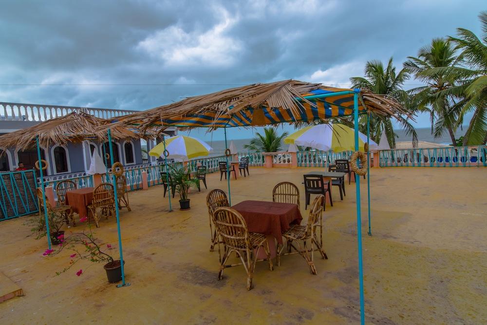 Sea-Asta Beach Guesthouse